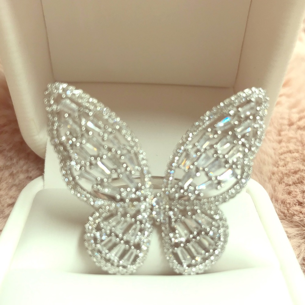 ☀️End of summer sale☀️ Butterly Ring